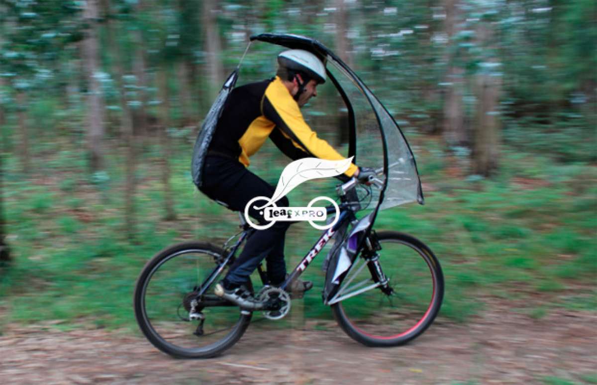 LeafXPro, un curioso paraguas plegable para bicicletas