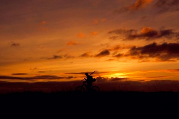 El retorno de Blake Samson, piloto del equipo Saracen Dirt Team