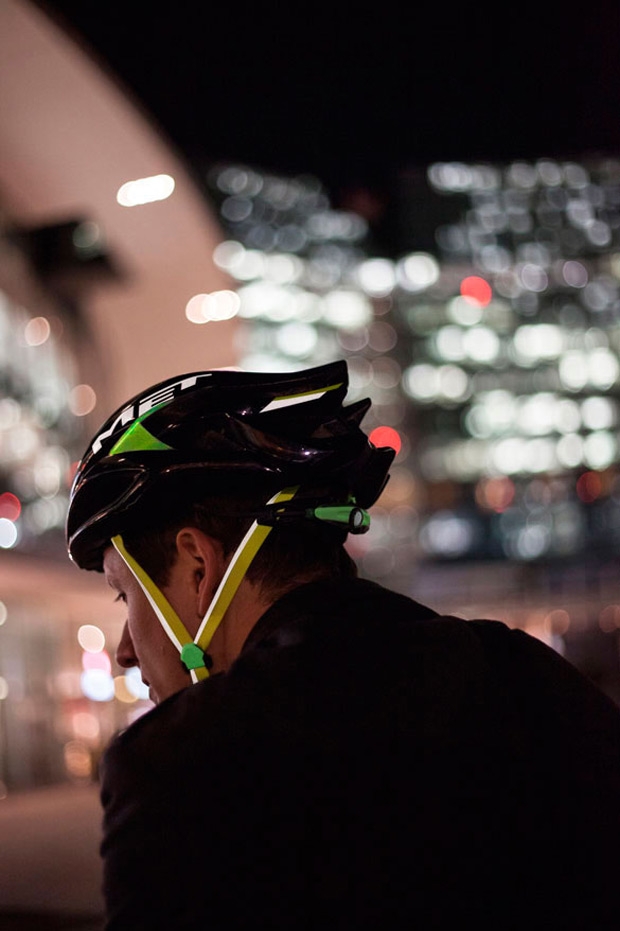 Met Sine Thesis Nightlights, el primer casco con material luminiscente inyectado en su estructura