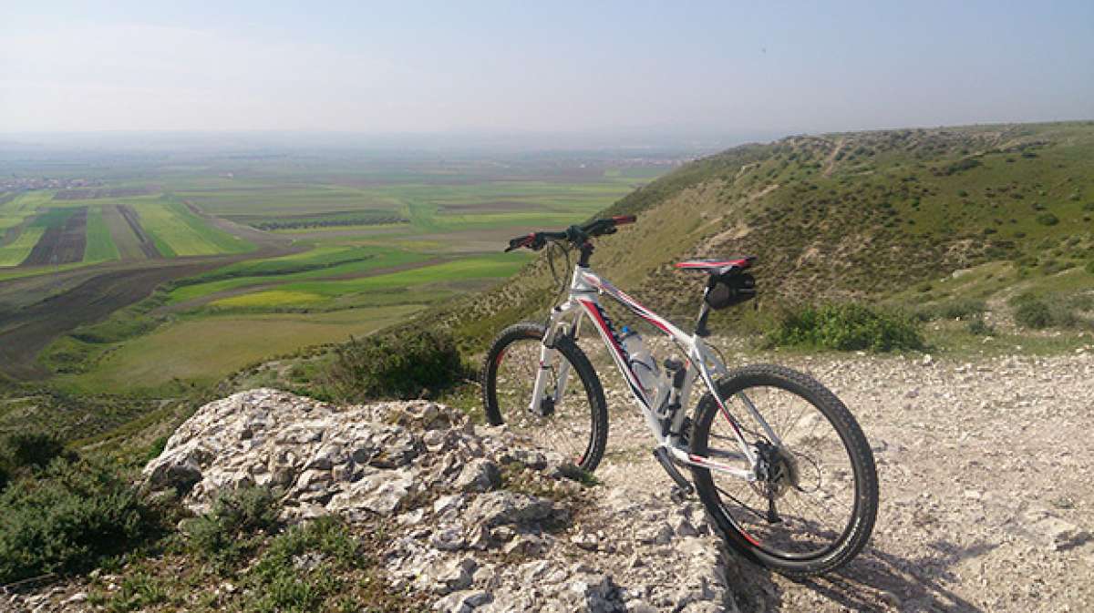 La foto del día en TodoMountainBike: 'El monte Asland'