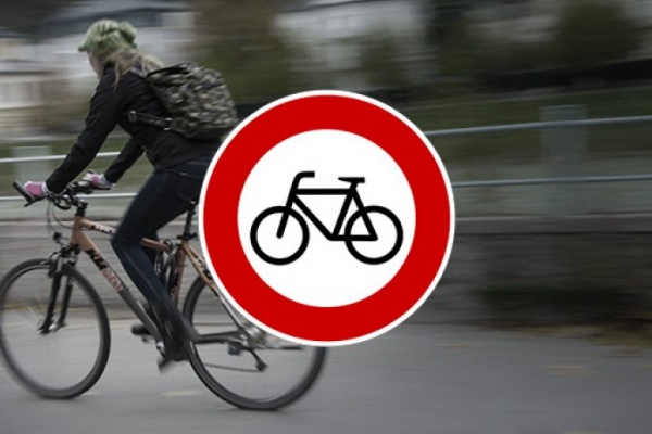 ¿Pueden multarnos cuando vamos en bicicleta? Sí, y estas son las multas más frecuentes