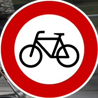 ¿Pueden multarnos cuando vamos en bicicleta? Sí, y estas son las multas más frecuentes