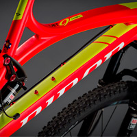 Ninet JET 9 Carbon 2015: Nuevos montajes "Pro", "Race" y "Joker" ya disponibles en España