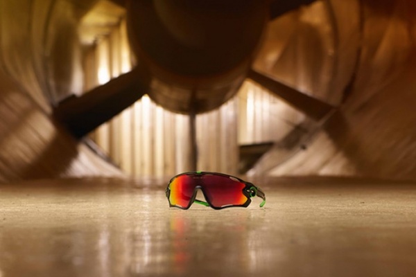 Jawbreaker, las nuevas (y avanzadas) gafas deportivas de Oakley