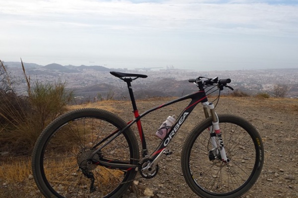 La foto del día en TodoMountainBike: "Pico Alcuza (Málaga)"