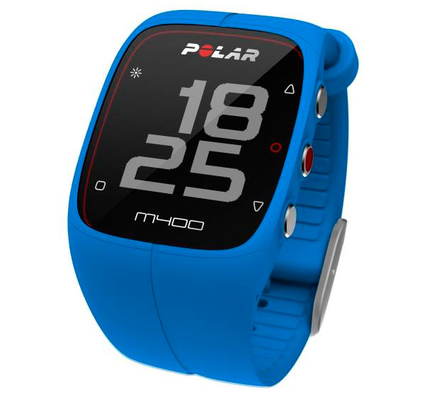 El reloj multideportivo Polar M400, también en azul y rosa