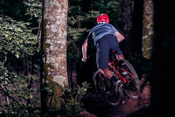 Anuncio promocional de la nueva Orbea Occam de 2016