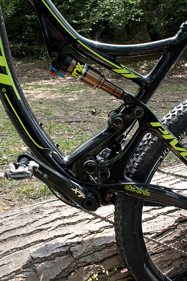 A prueba: Pivot Mach 4 Carbon XT Edition (y amortiguador Fox DPS 2016)