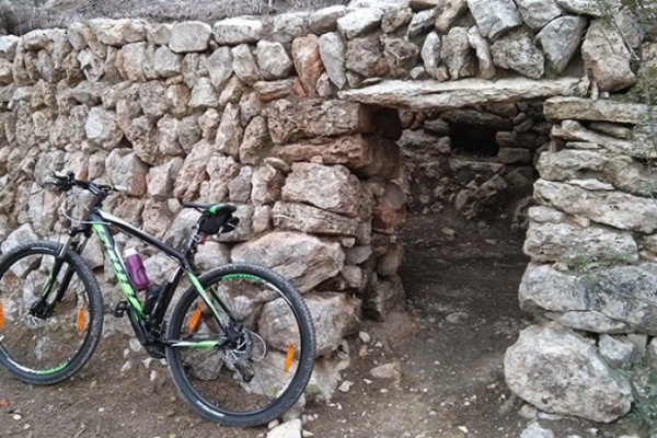 La foto del día en TodoMountainBike: "Ruta arqueológica Puig de sa Morisca"