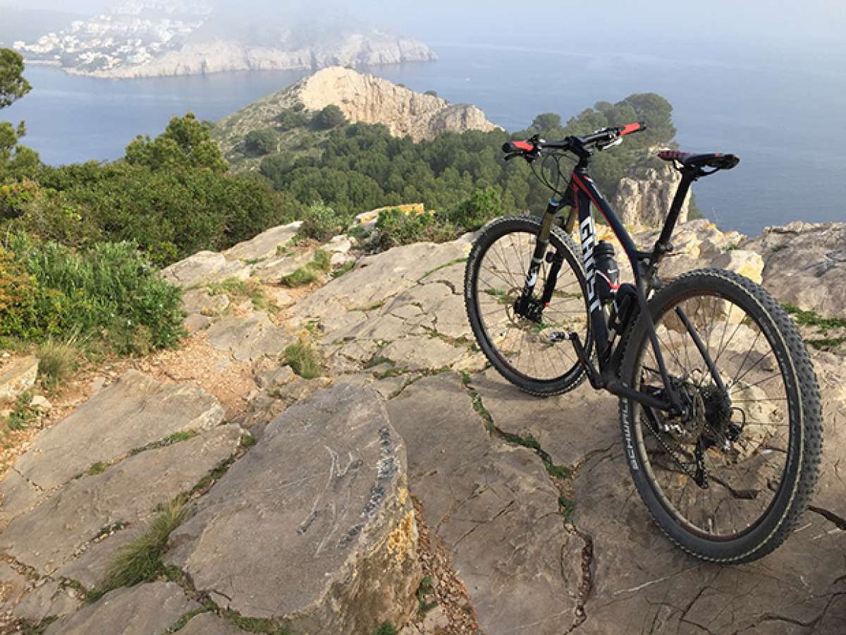 La foto del día en TodoMountainBike: 'Salidita de mañana por el Empordà'