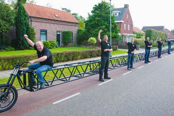 Así es la bicicleta más larga del mundo