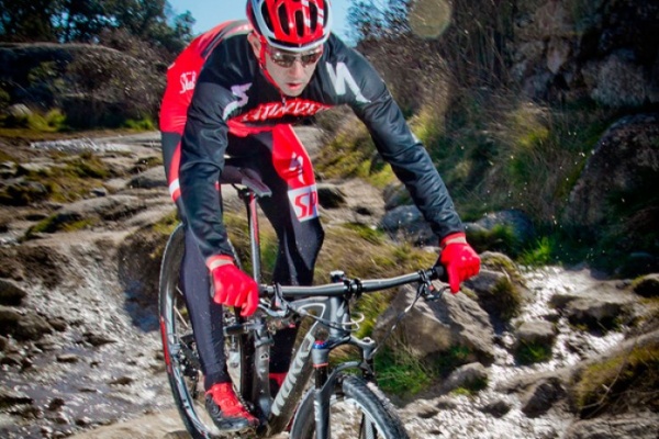 Rubén Ruzafa y Specialized, juntos una nueva temporada