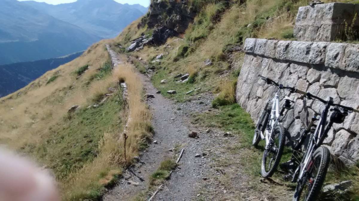 La foto del día en TodoMountainBike: 'Ruta Vall Fosca con BTT'