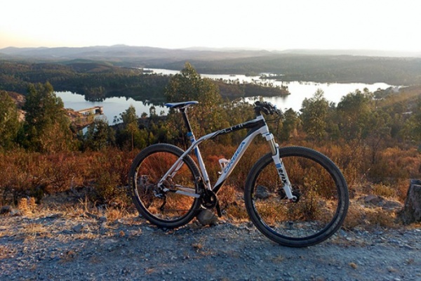 La foto del día en TodoMountainBike: "Ruta por La Zarza (Huelva)"