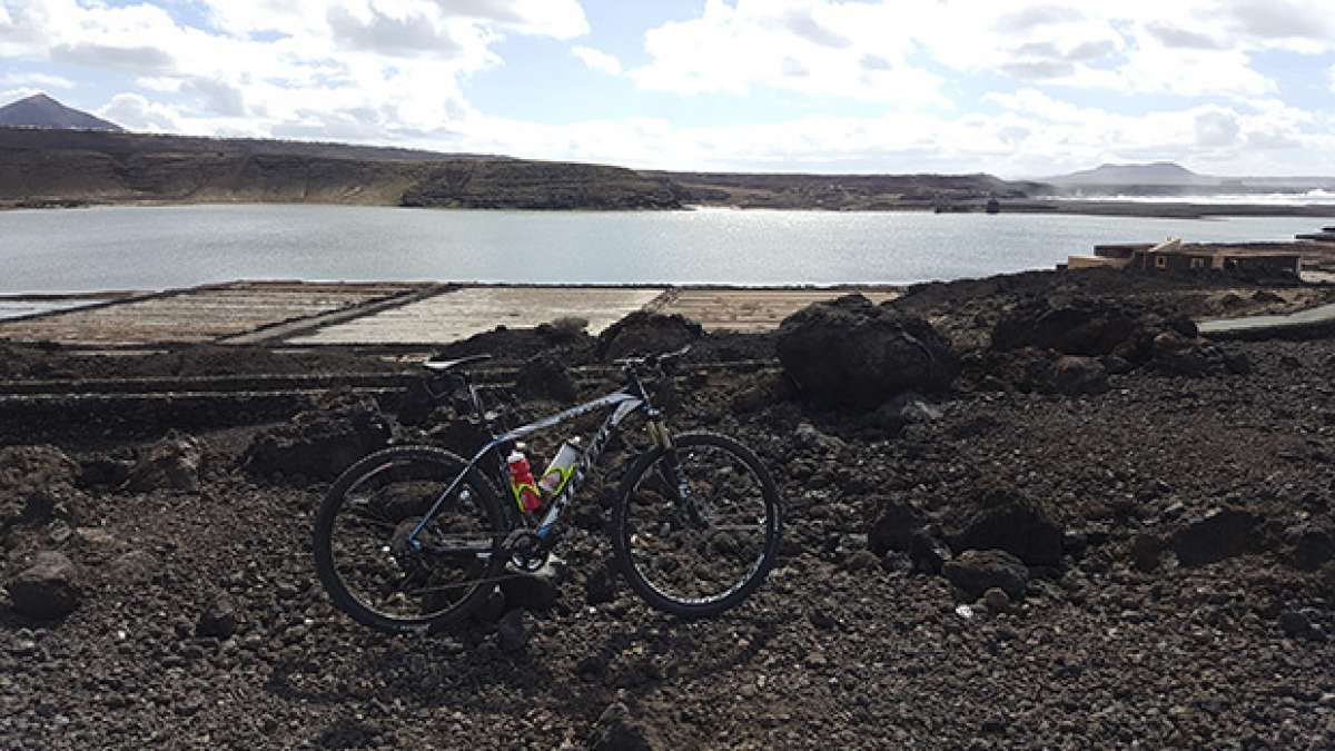 La foto del día en TodoMountainBike: "Salinas de Janubio"