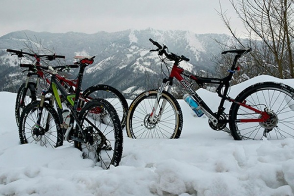 La foto del día en TodoMountainBike: "Subida al Pico Polio"