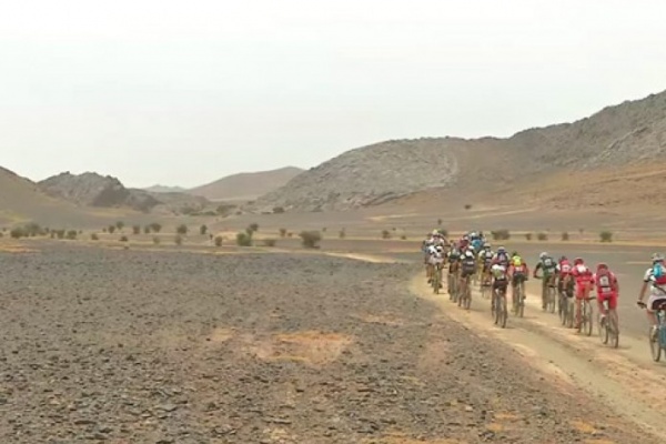 Titan Desert 2015: Los vídeos de la tercera y cuarta etapas de esta increíble competición