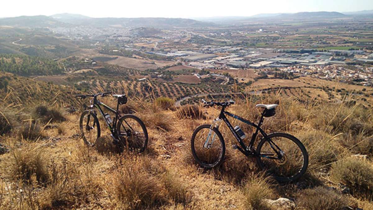 La foto del día en TodoMountainBike: 'La Vega de Antequera'