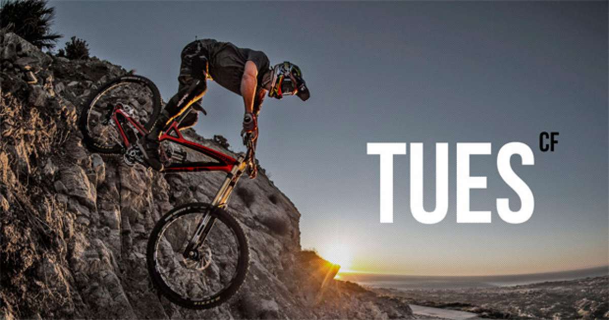 YT Tues CF 2015: Nuevo cuadro de carbono para la máquina de DH de YT Industries