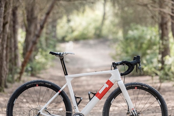 3T Exploro, el primer cuadro aerodinámico para CX ya está aquí