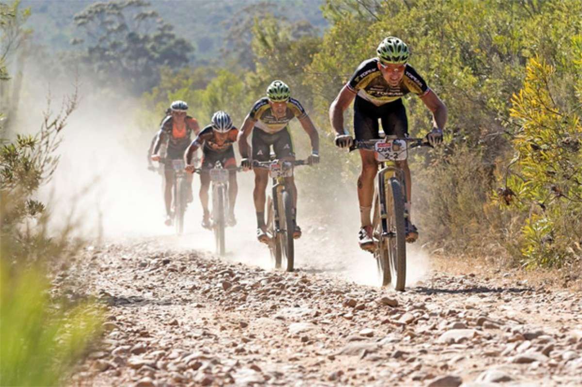 Los ocho días de competición de la Absa Cape Epic 2016, resumidos en ocho minutos