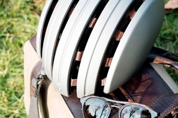 Alpcross, nuevo distribuidor de las marcas Carrera y Smith Optics