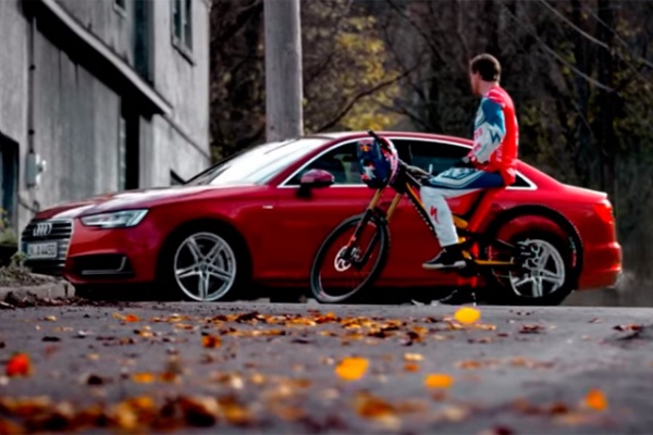 Aaron Gwin, Bene Mayr, Mattias Ekström y Heikki Sorsa en el nuevo anuncio de Audi Quattro