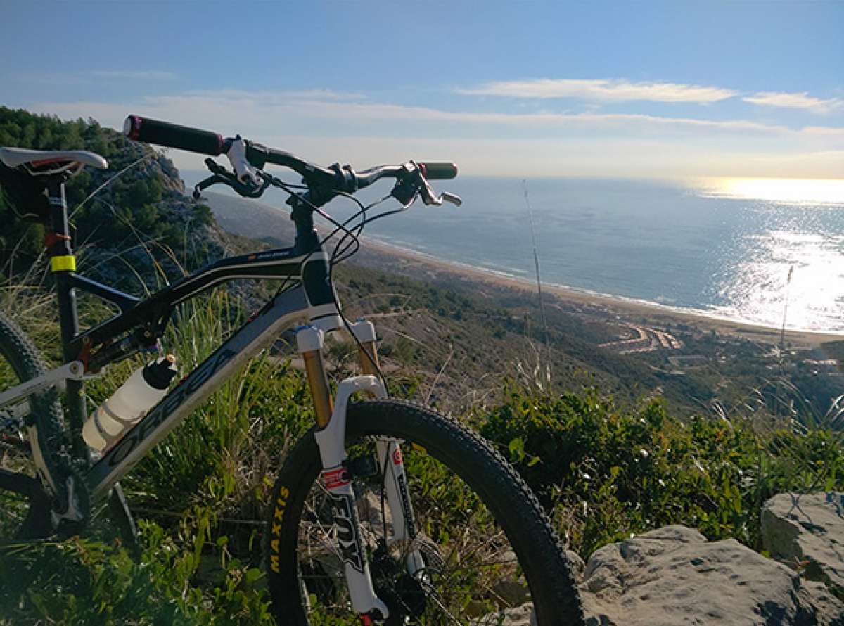 La foto del día en TodoMountainBike: 'Ascensión al Rat Penat'