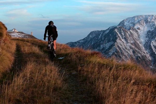 ¿Carretera, Gravel o Mountain Bike? Mejor un poco de todo por los Alpes italianos