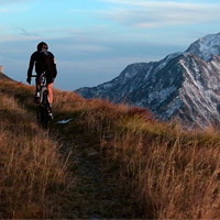 ¿Carretera, Gravel o Mountain Bike? Mejor un poco de todo por los Alpes italianos