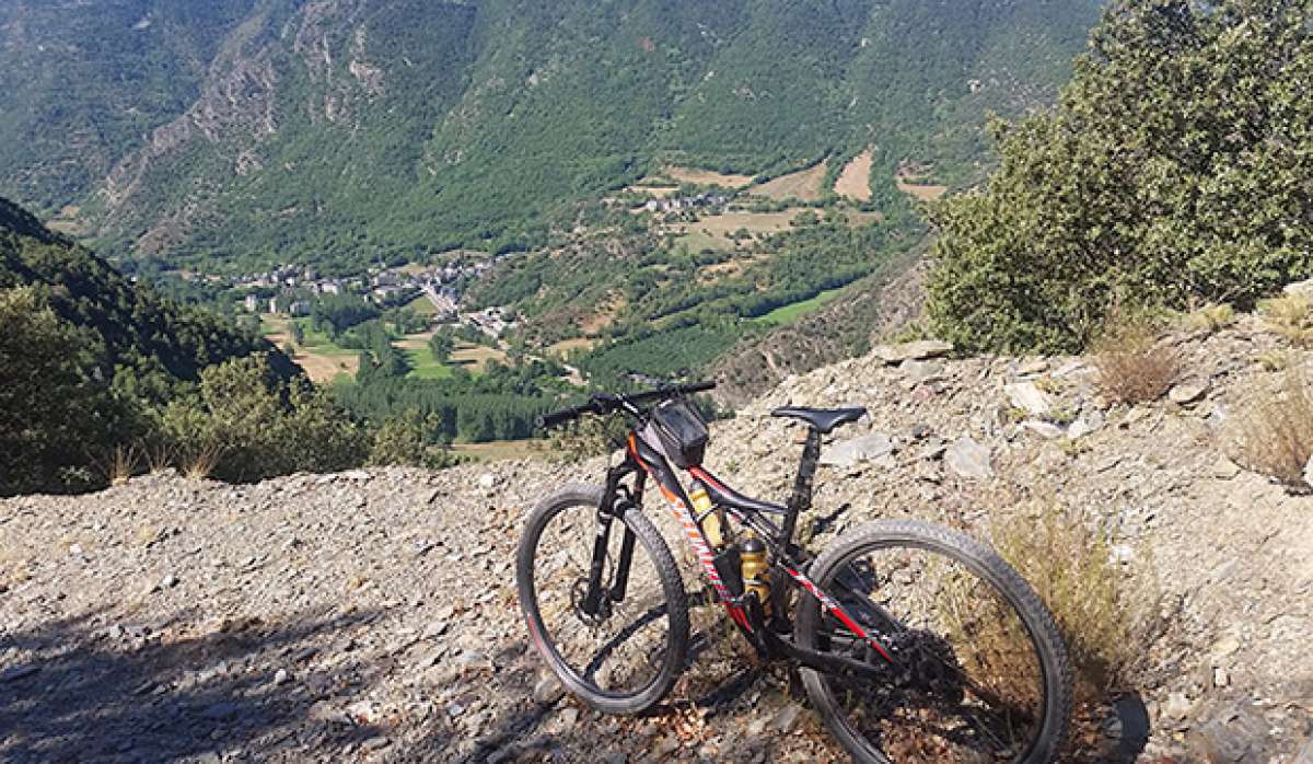 En TodoMountainBike: La foto del día en TodoMountainBike: 'Desde Cassibrós'