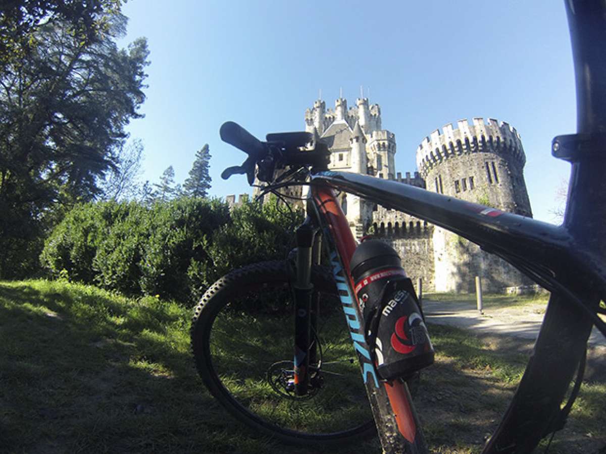 La foto del día en TodoMountainBike: 'El Castillo de Butrón'