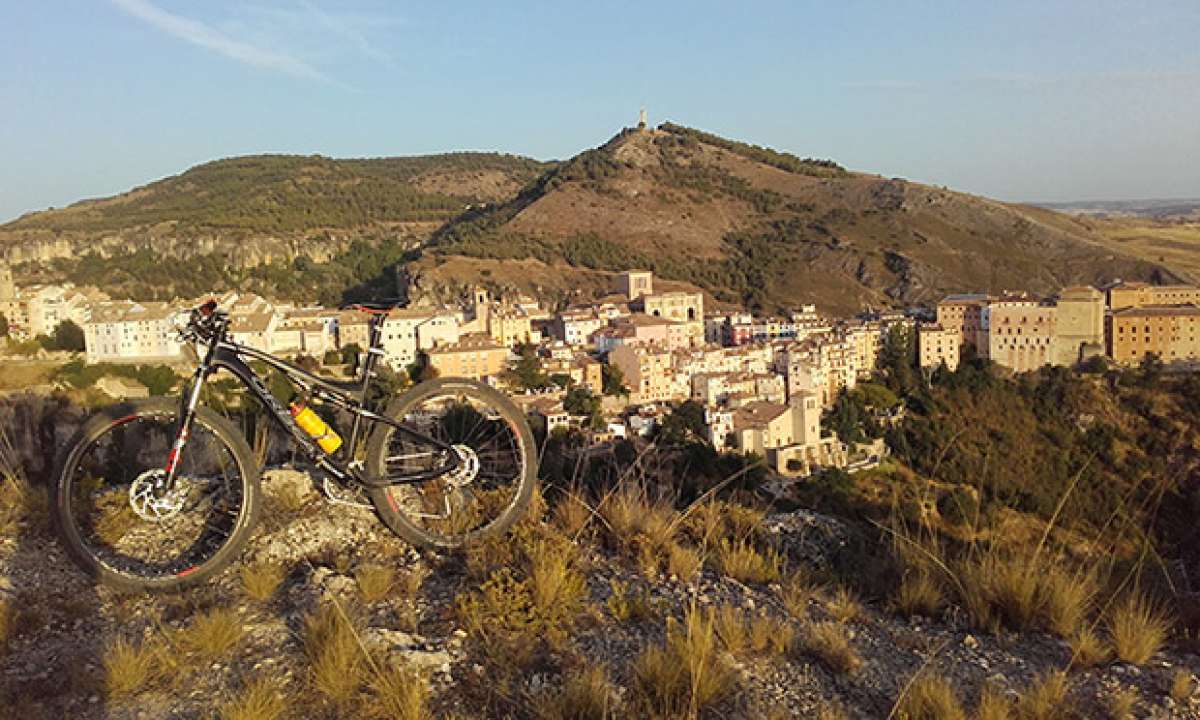 En TodoMountainBike: La foto del día en TodoMountainBike: 'Atardecer en Cuenca'