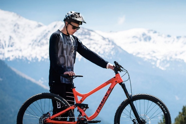 La nueva Commencal META AM V3 de 2017 en acción