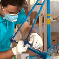 Cómo pintar un cuadro de bicicleta con spray, paso a paso