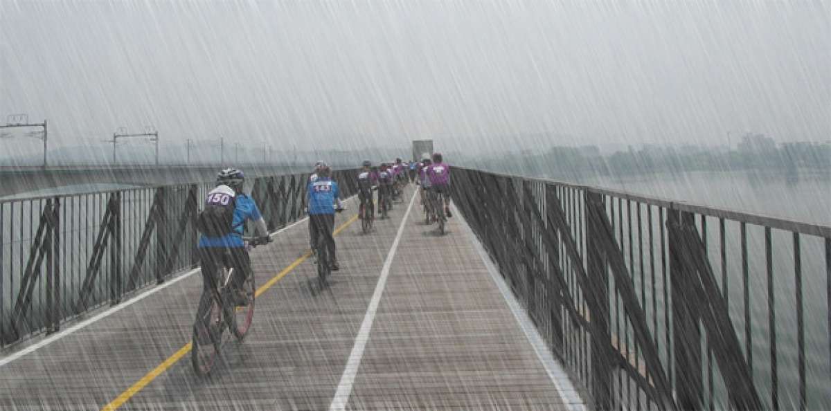 Algunos consejos para hacer ciclismo de montaña en días lluviosos