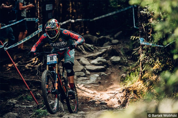 Copa del Mundo UCI DHI: Resumen de la tercera ronda disputada en Fort William (Escocia)