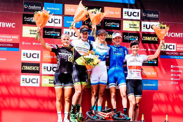 Julien Absalon y Catharine Pendrel, campeones de la Copa del Mundo UCI XCO 2016