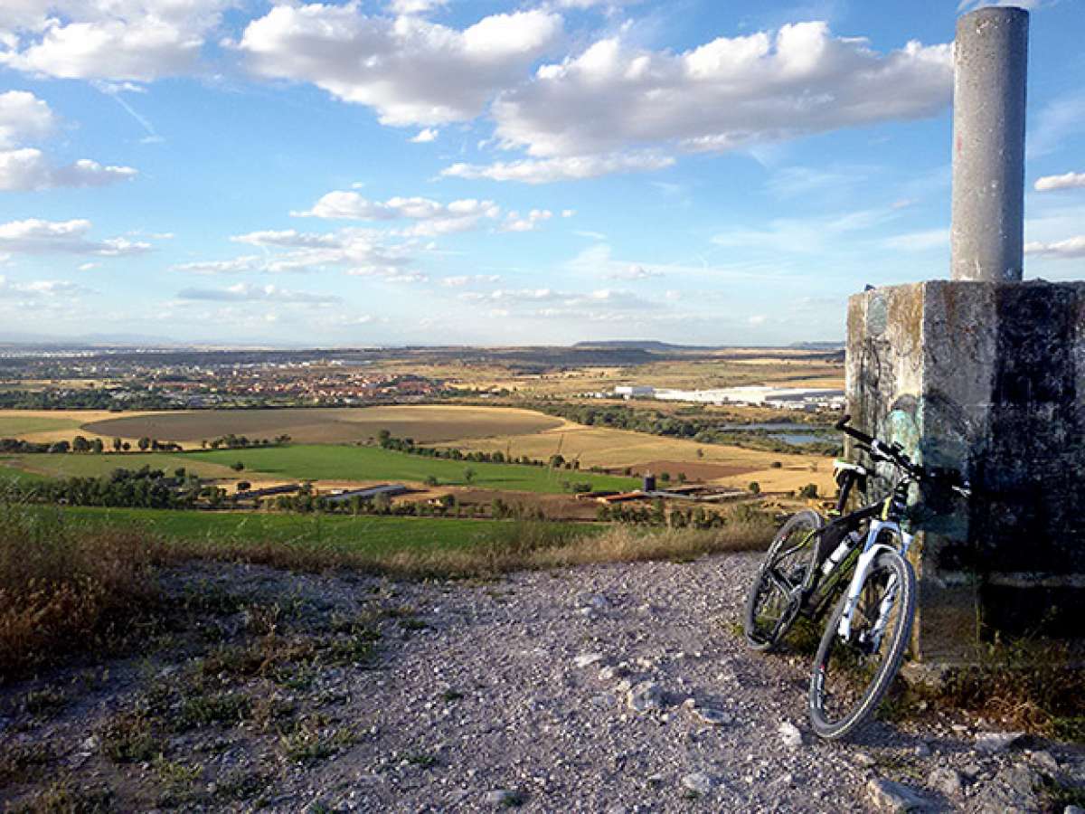 La foto del día en TodoMountainBike: 'Desde los Cortados de Rivas'