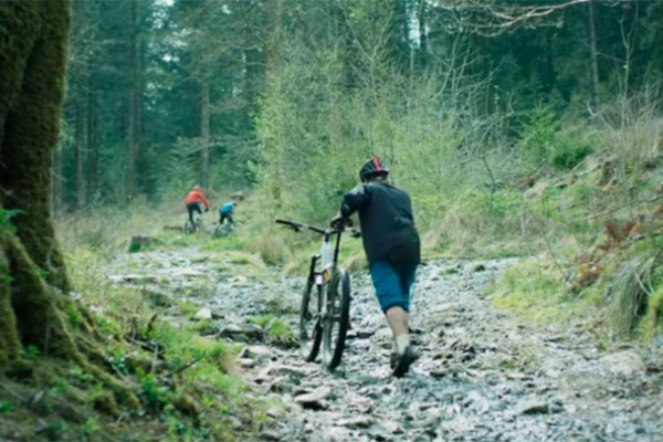"Esfuérzate", la nueva y motivadora campaña promocional de Strava