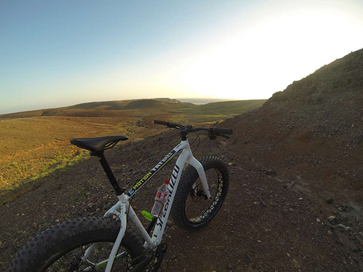 La foto del día en TodoMountainBike: 'Fat Bike en Lanzarote'