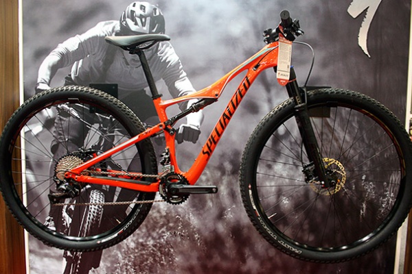 Las mejores imágenes de Unibike 2016: Specialized, Massi, Pinarello, Moustache y Saracen