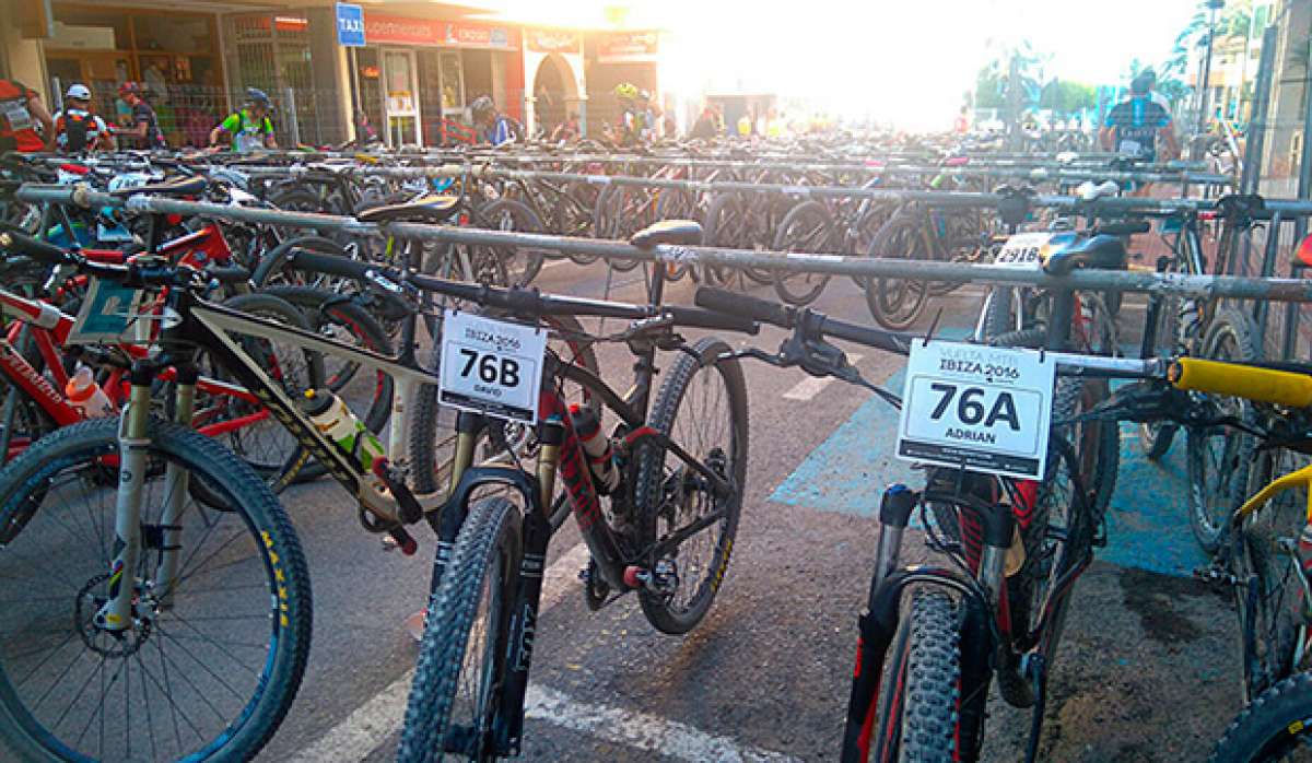 La foto del día en TodoMountainBike: 'Vuelta Ibiza MTB 2016'