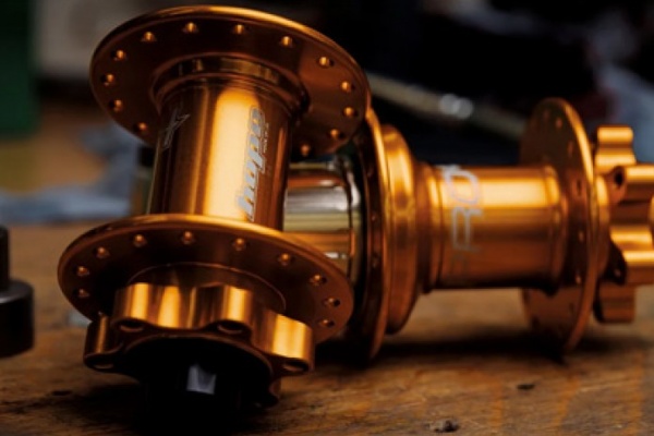 Así se fabrica el nuevo buje Hope Pro 4