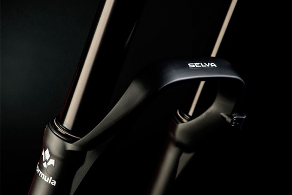 Así se presenta la nueva Formula Selva, una horquilla para Enduro de hasta 180 milímetros de recorrido