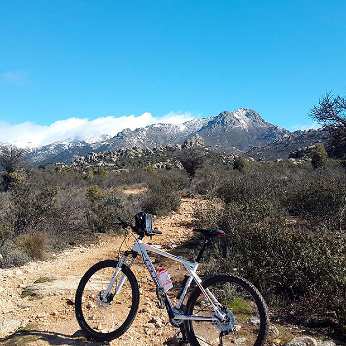 La foto del día en TodoMountainBike: "La Maliciosa (Sierra de Guadarrama)"