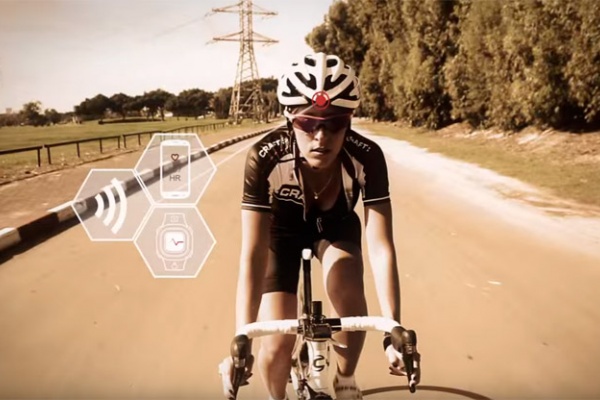 Lazer F1 LifeBEAM, el casco con sensor cardíaco integrado