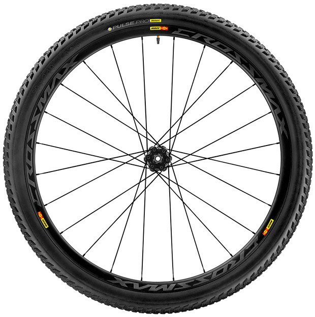 Mavic Crossmax PRO Carbon, el conjunto rueda-neumático más dinámico de la firma francesa