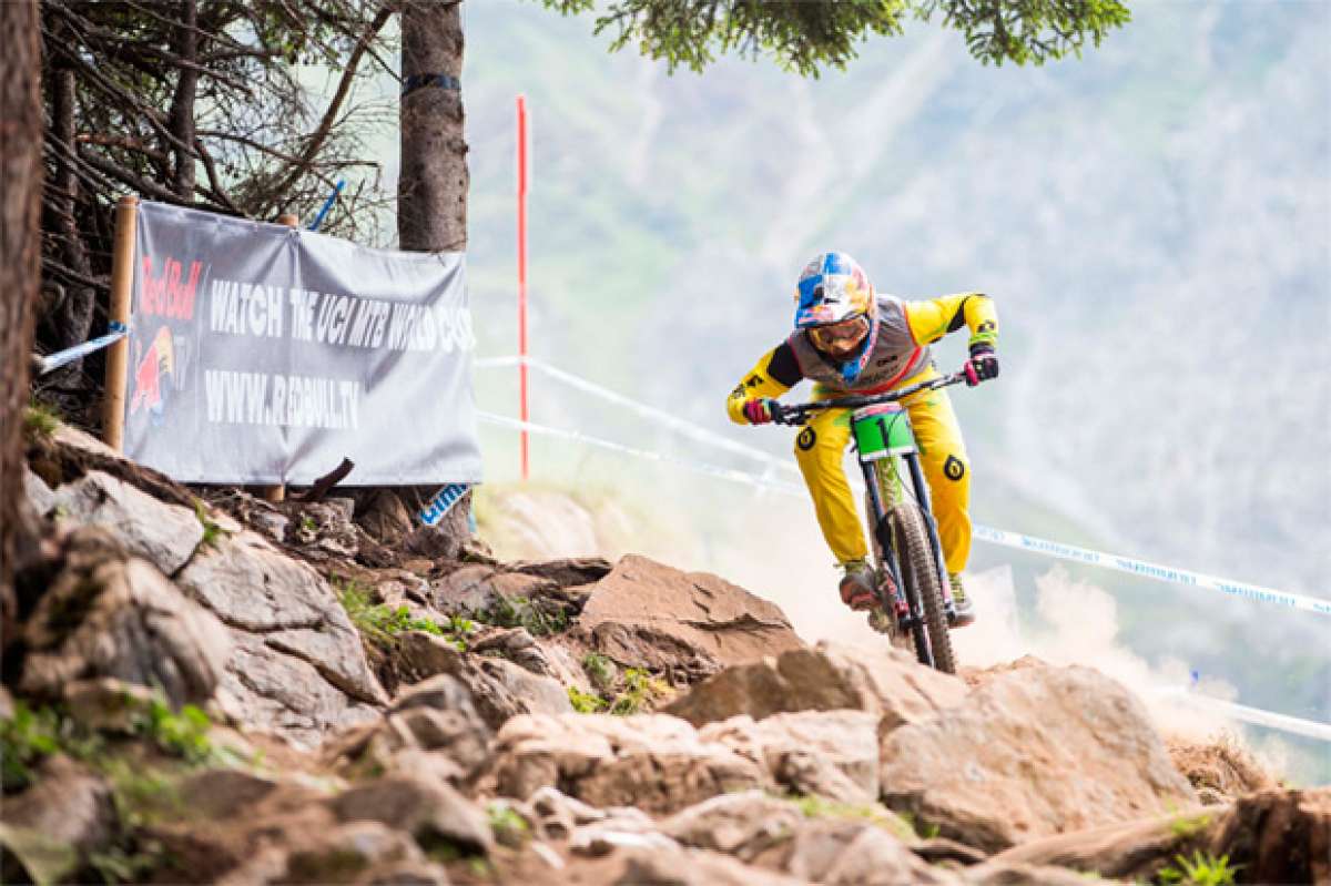 Los mejores momentos de la Copa del Mundo UCI DHI 2016 de Lenzerheide