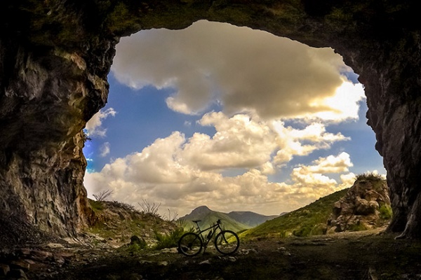 La foto del día en TodoMountainBike: "La mina abandonada de Bustillos"